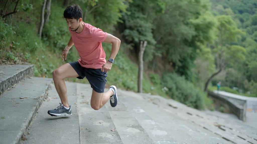 계단 오르기 운동 방법: 건강한 생활로 가는 첫걸음!